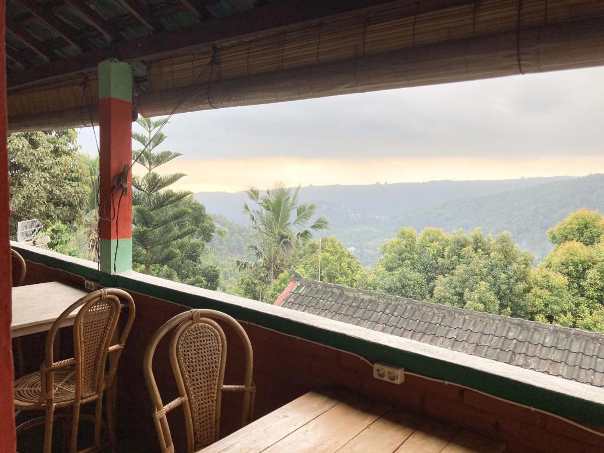 Taman Ayu Homestay Munduk Mitra Reddoorz Buitenkant foto