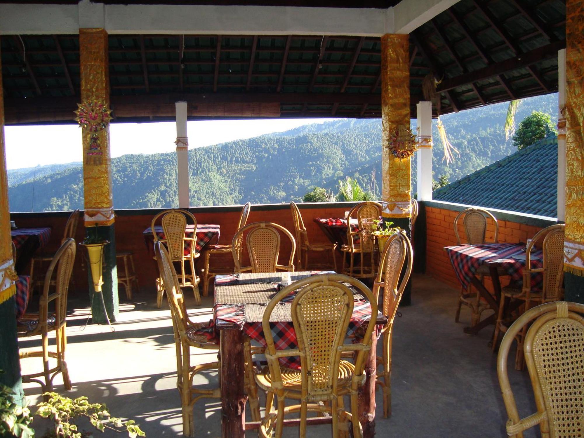 Taman Ayu Homestay Munduk Mitra Reddoorz Buitenkant foto